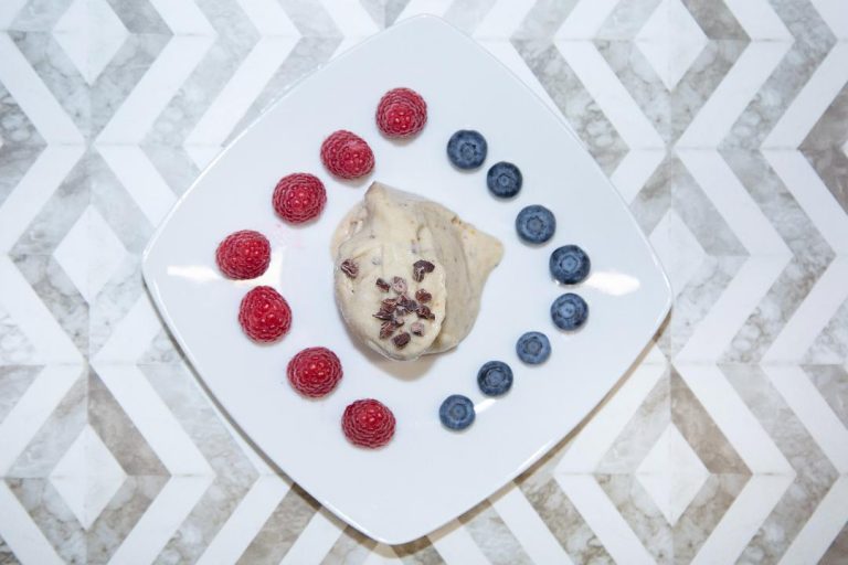 nICEcream mit Beeren