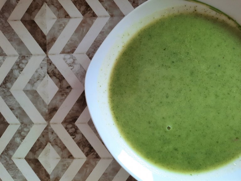 Brennessel-Bärlauch-Suppe