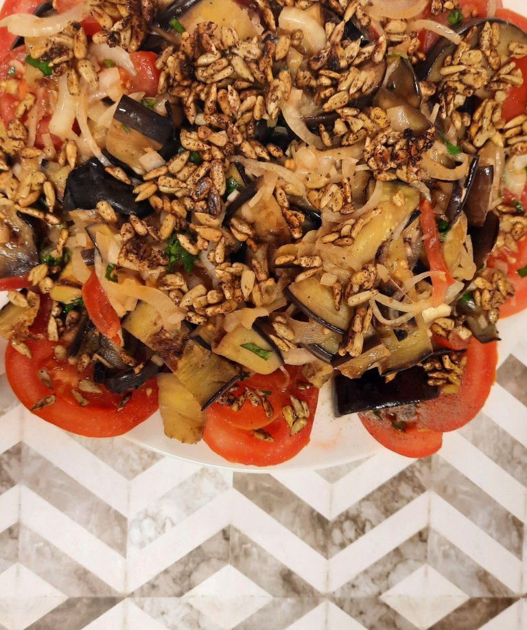 Tomaten Auberginen Salat